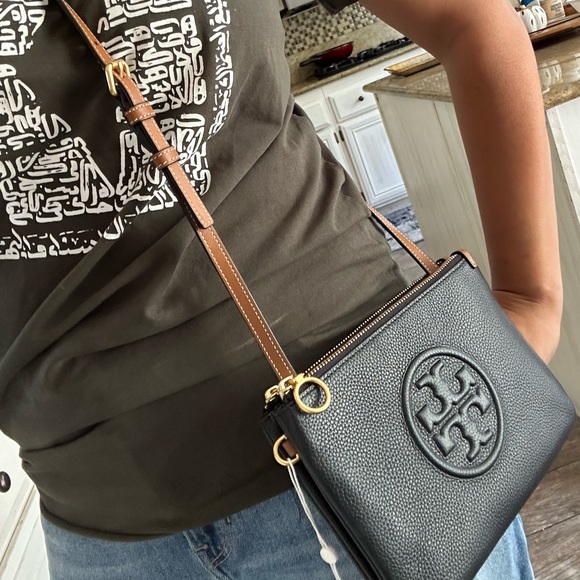 New Tory Burch PERRY BOMBÉ DOUBLE-ZIP CROSSBODY black - Picture 3 of 6